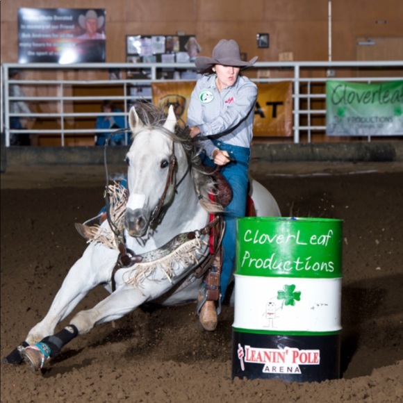 Meet your Posher, Billie - Picture 1 of 1